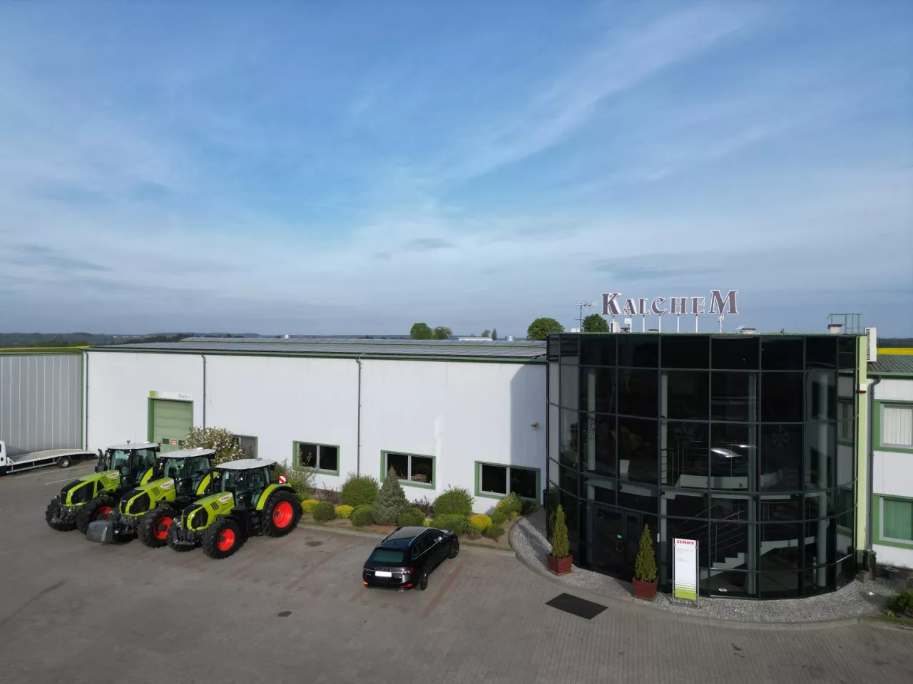 Firma Kalchem dealer maszyn rolniczych otwiera nowe oddziały w okolicach Turku i Kutna