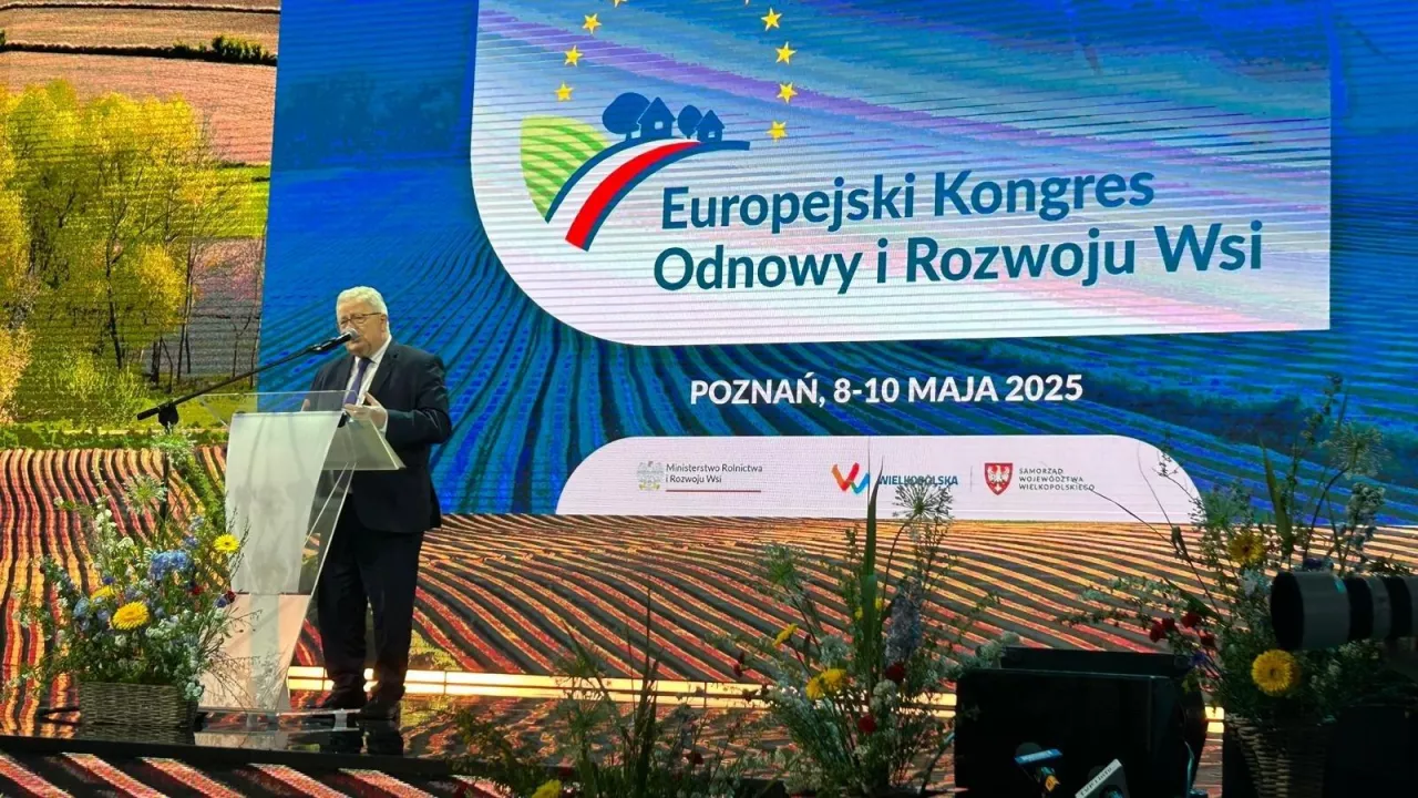 dr Czesław Siekierski – Minister Rolnictwa i Rozwoju Wsi