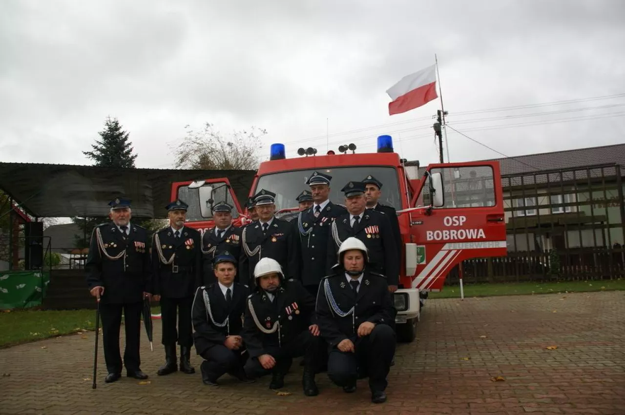 Przekazanie samochodu strażackiego Man jednostce OSP Bobrowa