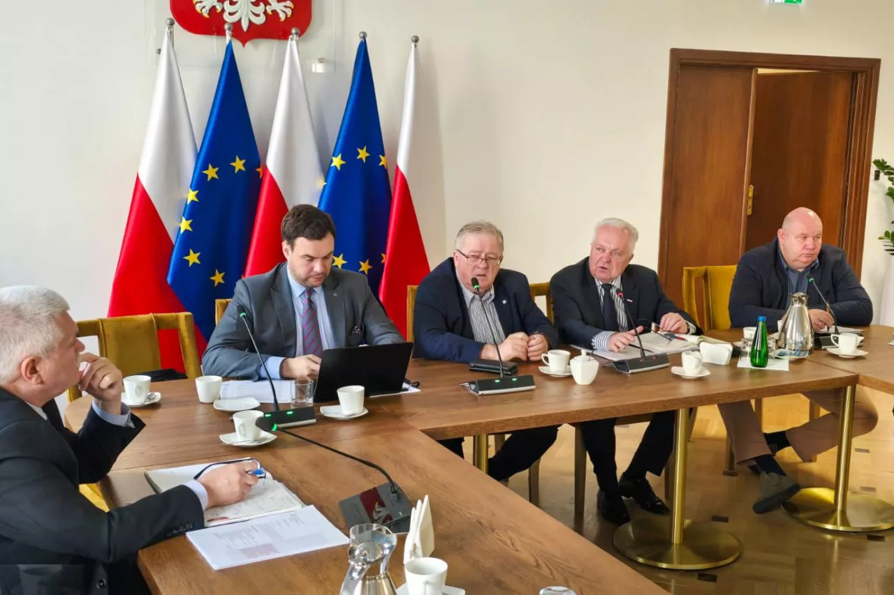 Polska znosi kontrole na południowej granicy Polski.