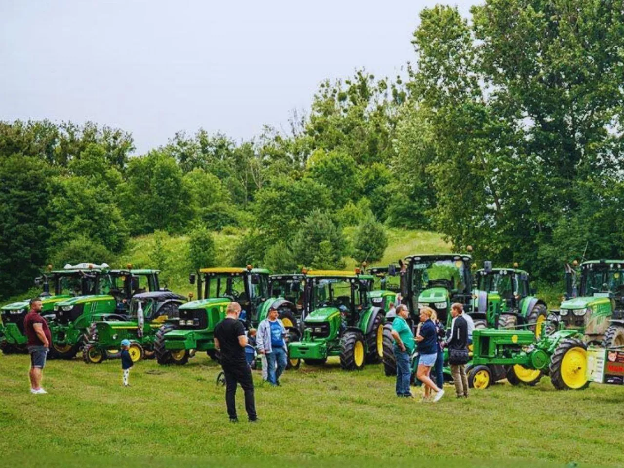 Kąpiel w Paszuzzi na Zlocie John Deere w Kamieńcu. Kiedy impreza?