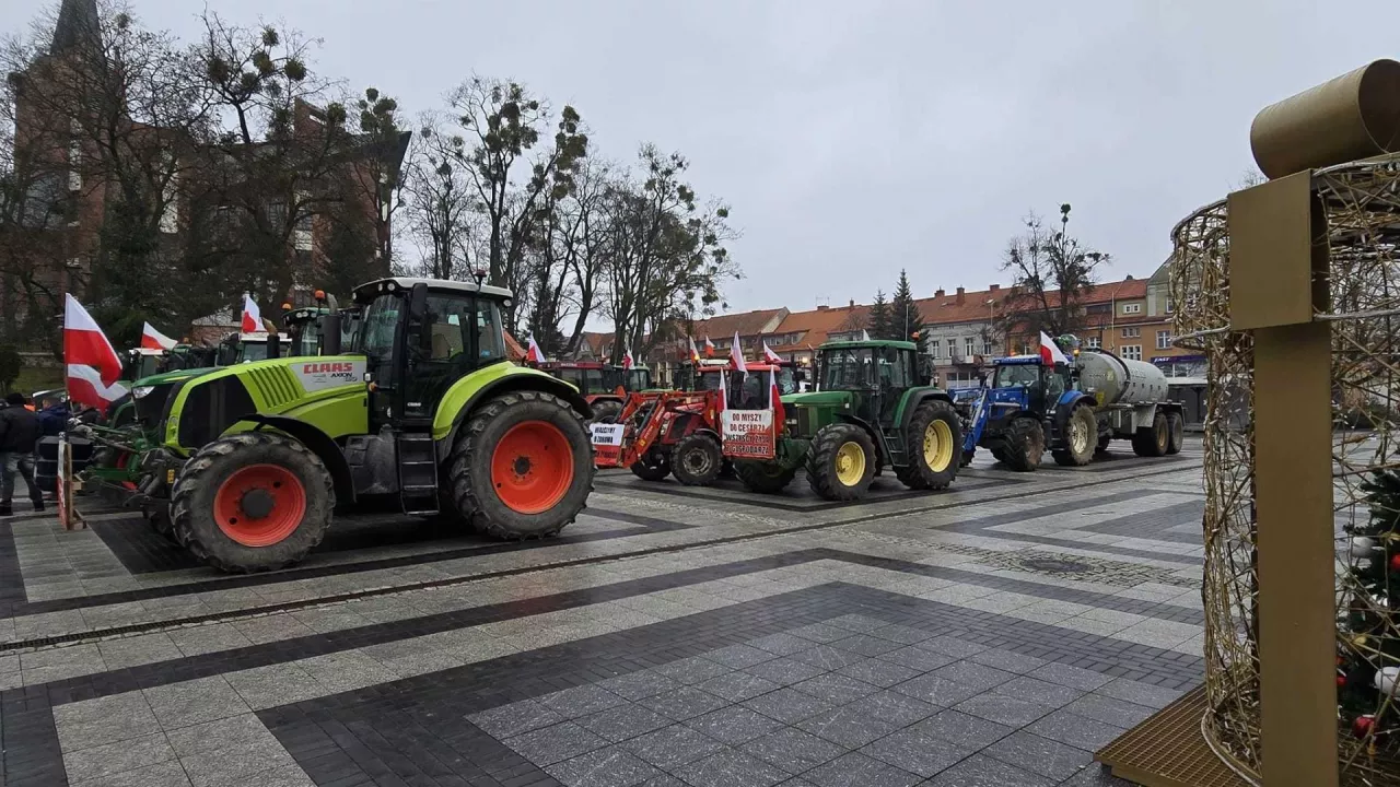 Protest w Olecku, zdjęcie poglądowe z grudnia 2024 roku