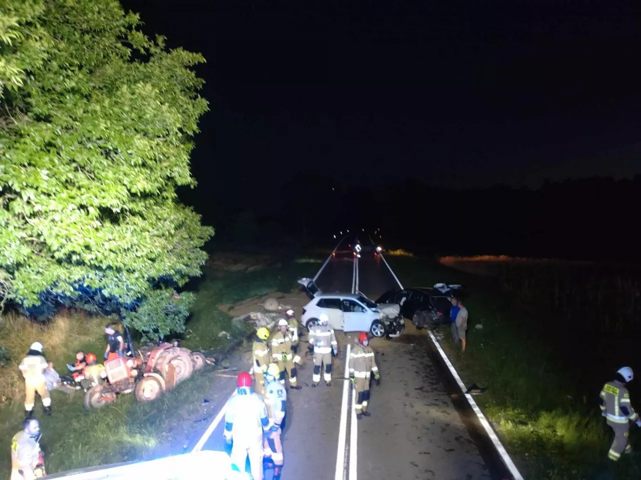 Ursus wpadł do rowu - pasażerka ciągnika z poważnymi obrażeniami ciała