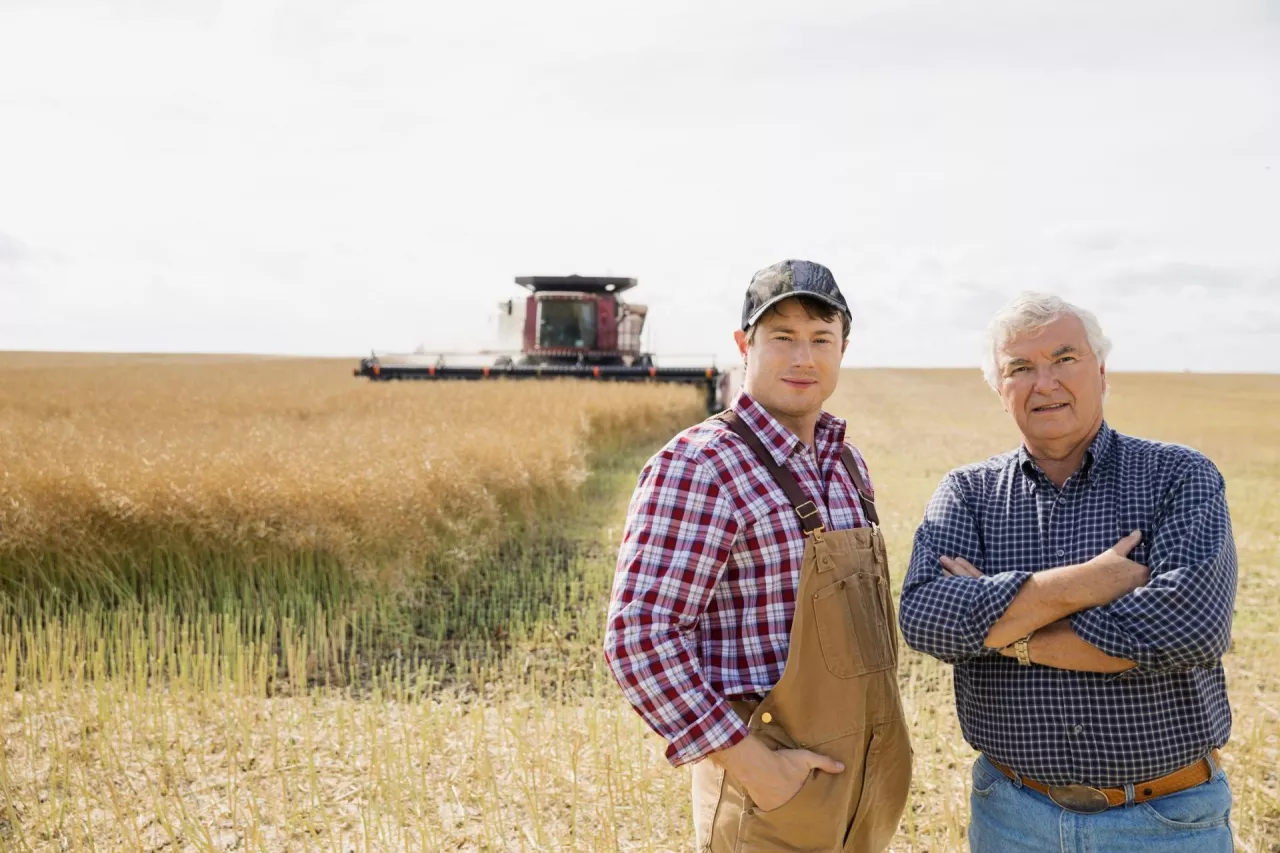 Dlaczego warto zgłosić domownika do KRUS? Ochrona, która się opłaca