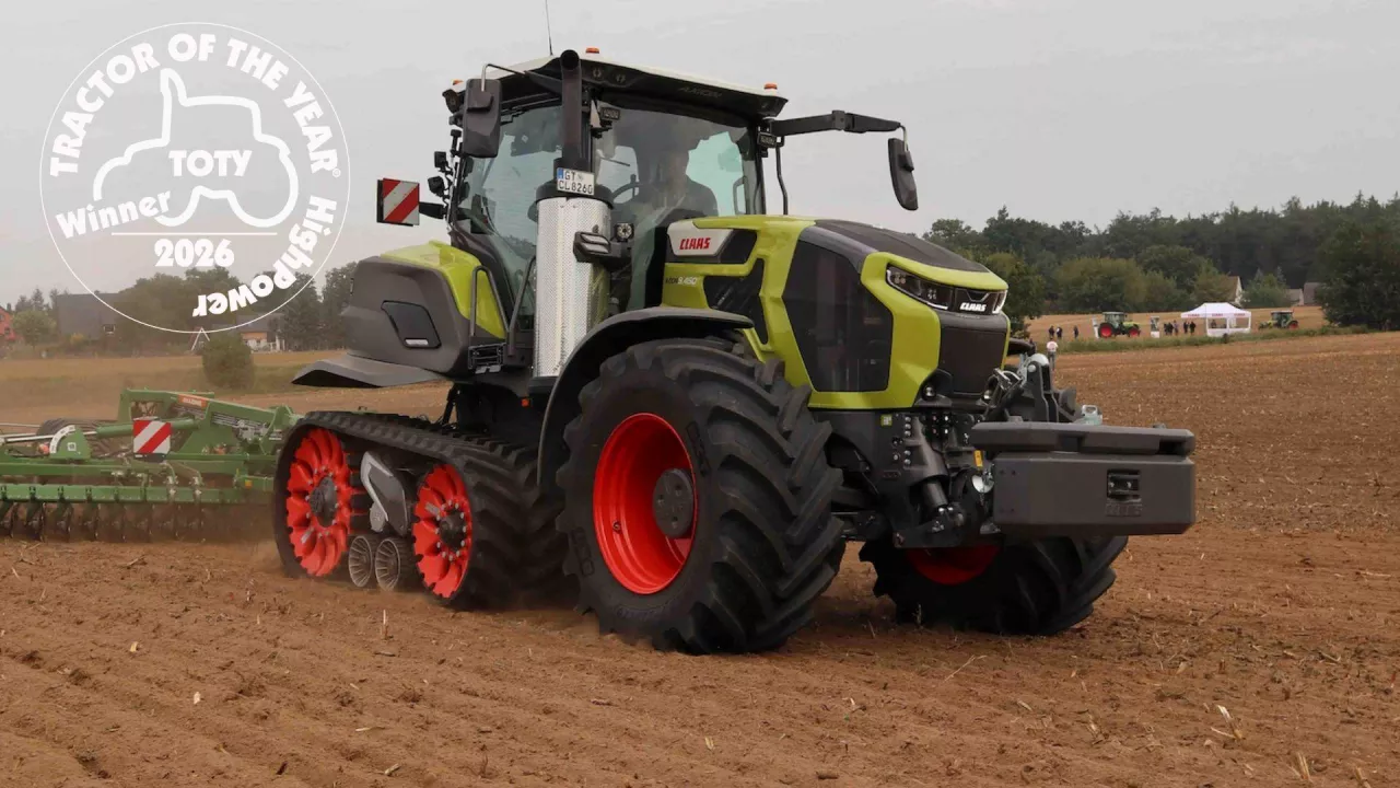 CLAAS AXION 9.450 Terra Trac został uznany za Traktor Roku 2025