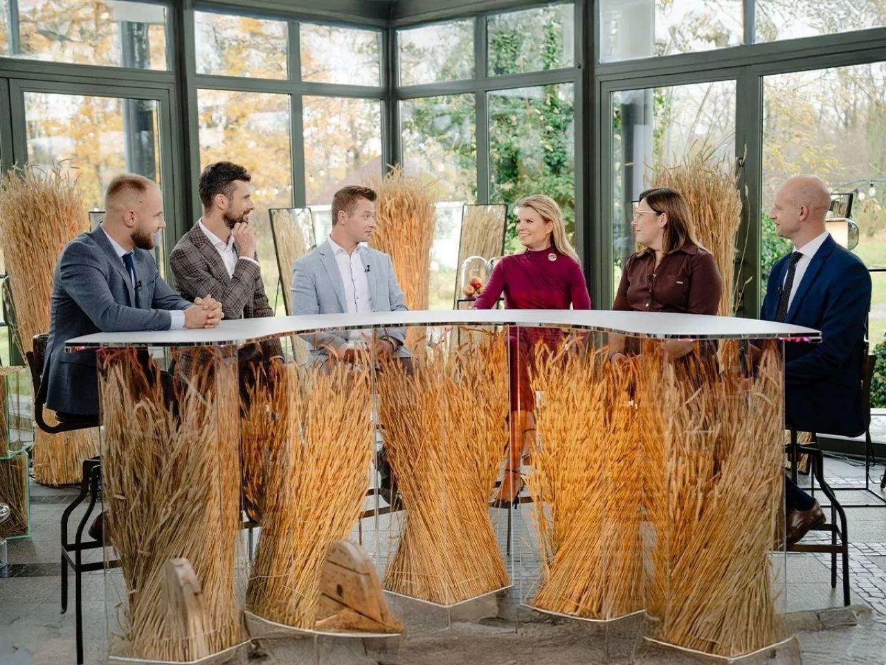 ”Ciągnik się kupi, ale miłości nie”. Cała prawda o ”Rolnik szuka żony”