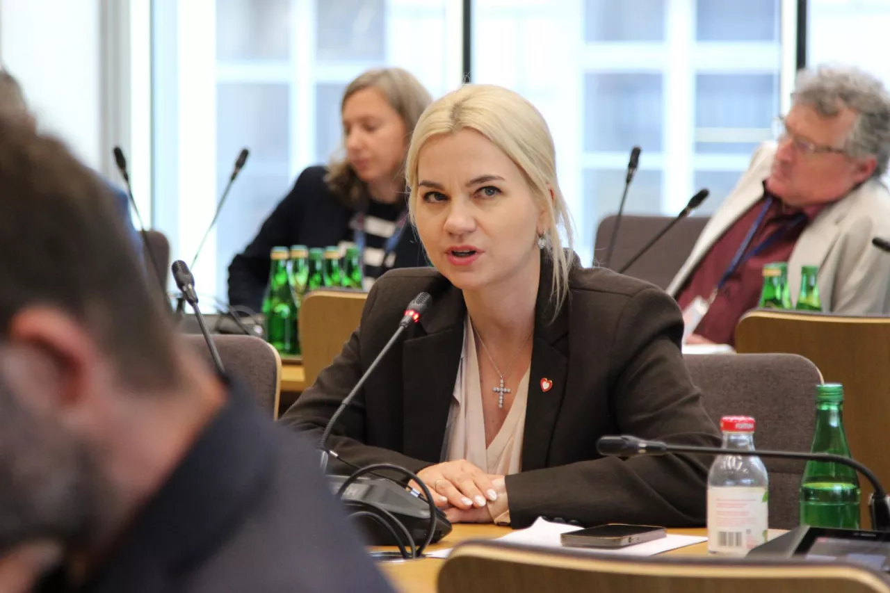 Nawozy drożeją i jest ich mniej. Wiceminister mówi, o ile wzrosną ceny nawozów