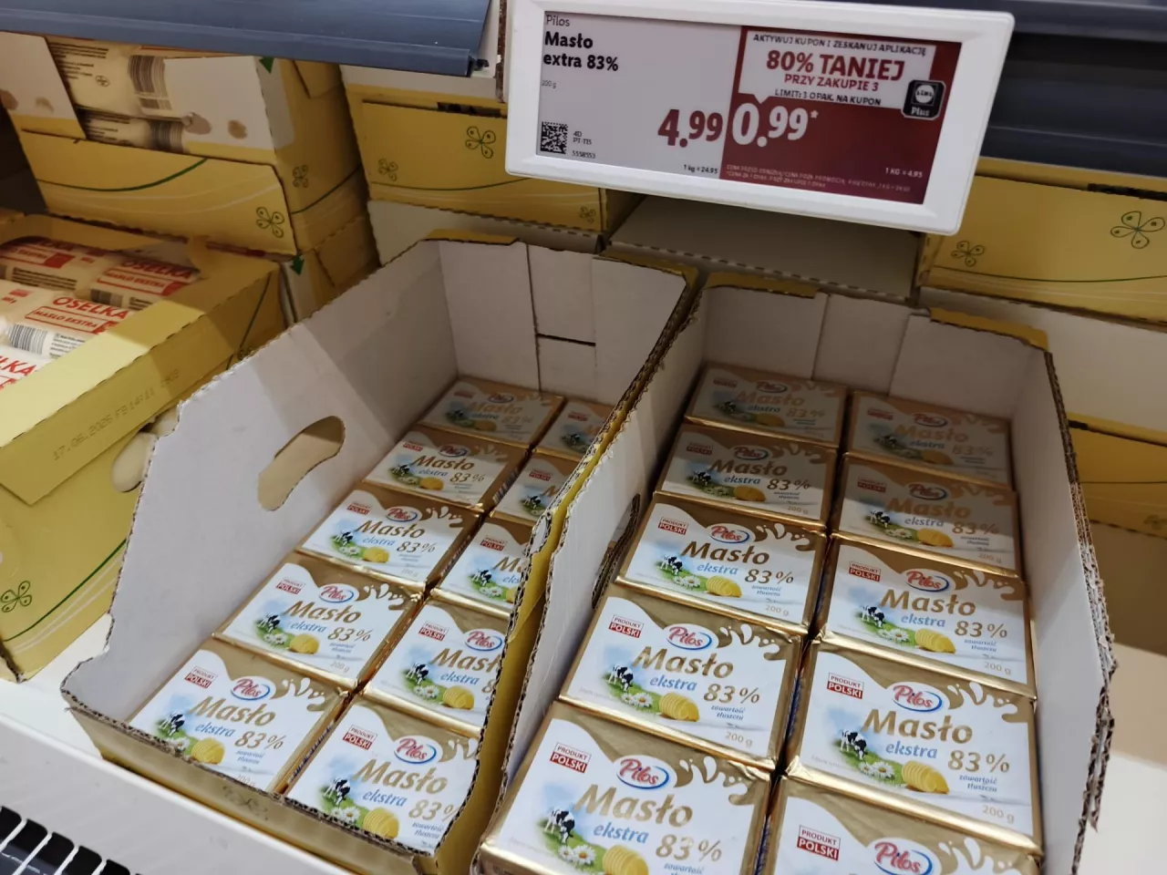 Klienci, których w jednym ze sklepów sieci Lidl zapytaliśmy o niską cenę masła, również nie ukrywali swojego zaskoczenia